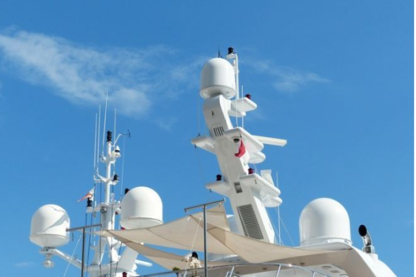 satellite maritime fixes